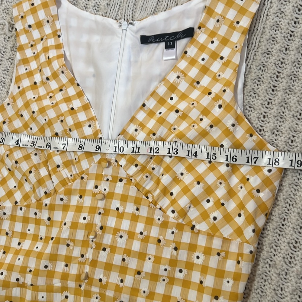Hutch Size 10 Floral Dress - Picture 14 of 16